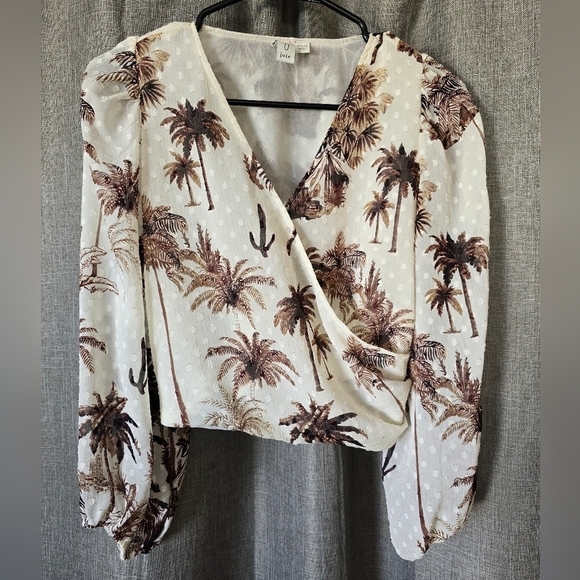 Joie Cropped Long Sleeve Top Dot Cream Palm Tree Print Size XS - Picture 1 of 5